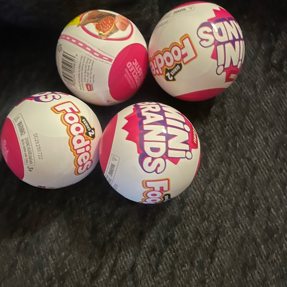 Mini Brands Foodies Surprise Balls - Pink